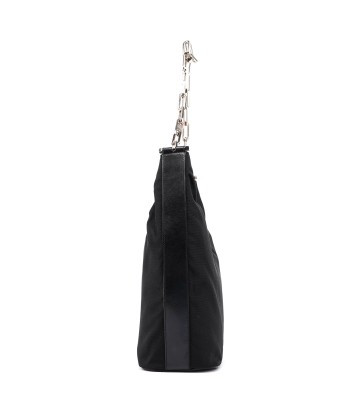 Black Canvas Chain Shoulder Bag suggérées chez