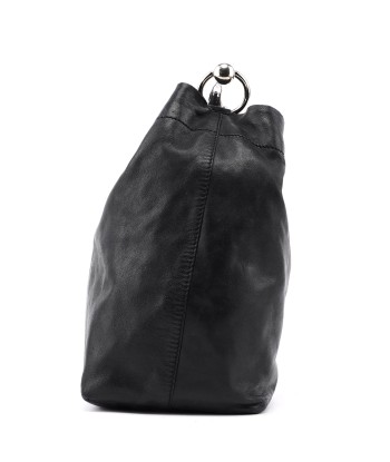 Black Vitello Metal Hobo Shoulder Bag suggérées chez