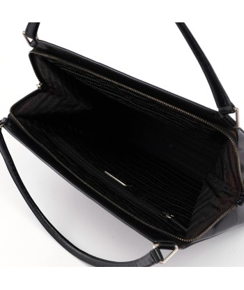 Black Vitello Chic Shoulder Bag pas chere