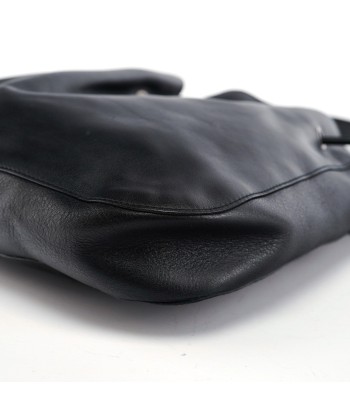 Black Calfskin Drawstring Shoulder Bag acheter en ligne