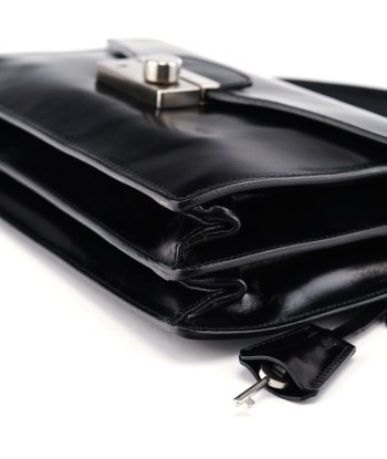 Black Vitello Keylock Shoulder Bag Découvrez la collection