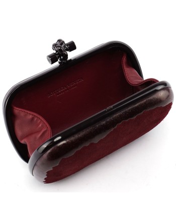 Bottega Veneta Burgundy Suede Pochette Knot ouvre sa boutique