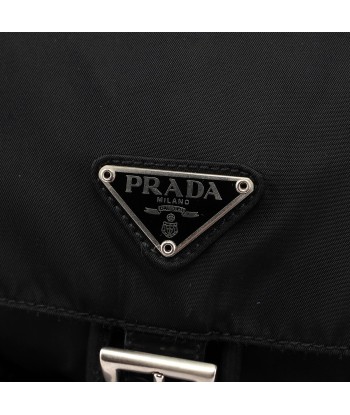 Prada Black Back Pack s'inspire de l'anatomie humaine