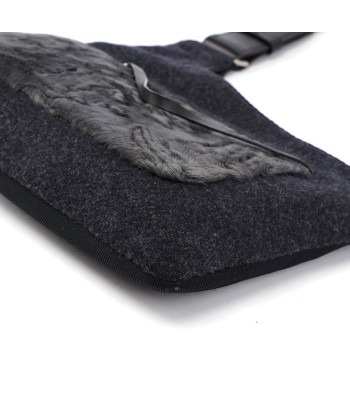 Anthracite Fur Wool Shoulder Bag Comparez plus de prix