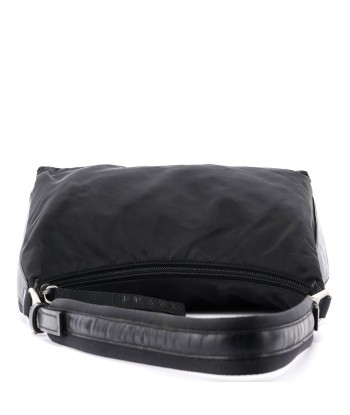 Black Tessuto Shoulder Bag offre 