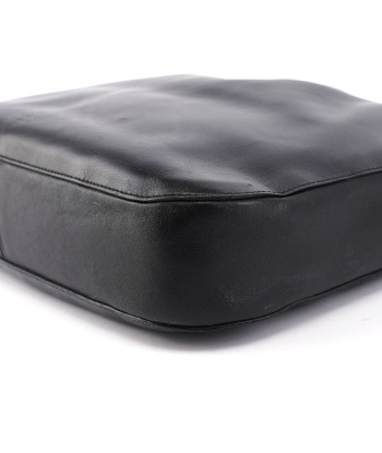 Black Calfskin Shoulder Bag de la marque