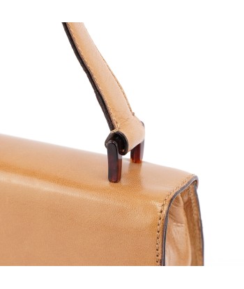 Beige Vitello Buckle Shoulder Bag chez Cornerstreet bien 