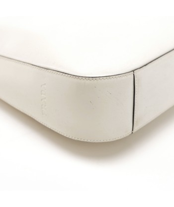 1998 Vitello Metallo White Calfskin Shoulder Bag ouvre sa boutique