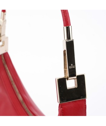 Red Calfskin Hobo Shoulder Bag ouvre sa boutique