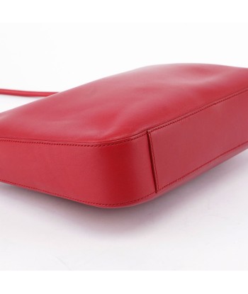 Red Calfskin Hobo Shoulder Bag ouvre sa boutique