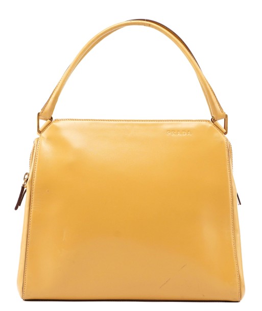 Yellow Vitello Chic Shoulder Bag offre 