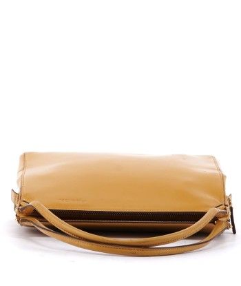 Yellow Vitello Chic Shoulder Bag offre 