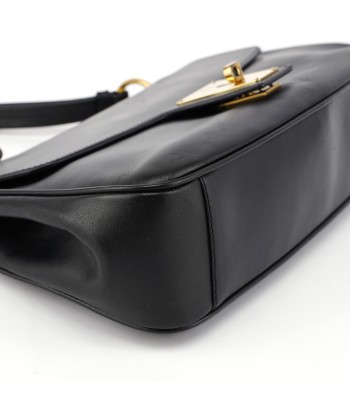 Black Calfskin Buckle Closure Bag Comment ça marche