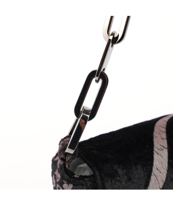 Black Velluto Baroque Chain Bag en stock